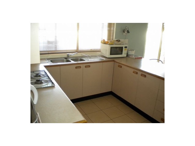 34 Throsby Dr, Narellan NSW 2567