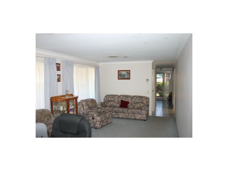 4 Lacy Pl, Mount Annan NSW 2567