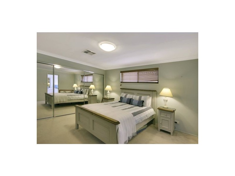 20 Lincoln Grove, Harrington Park NSW 2567