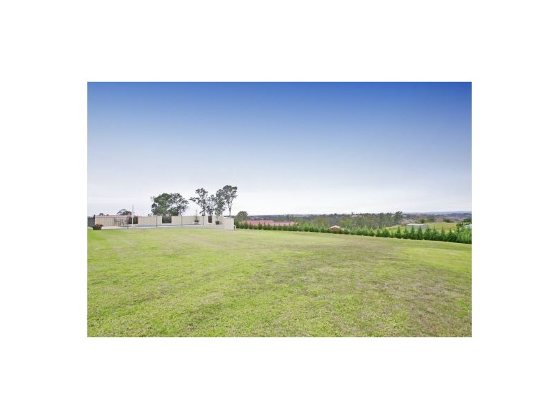 887 Mt Hercules Road, Razorback NSW 2571