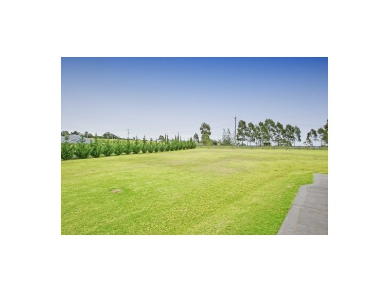 887 Mt Hercules Road, Razorback NSW 2571