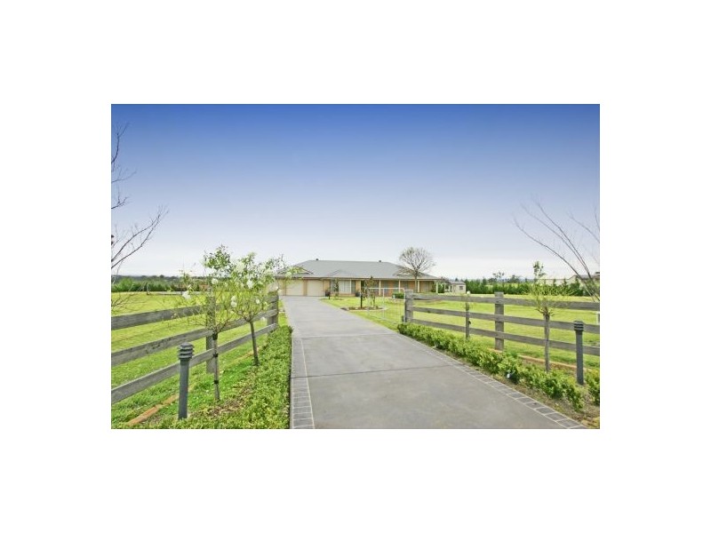 887 Mt Hercules Road, Razorback NSW 2571