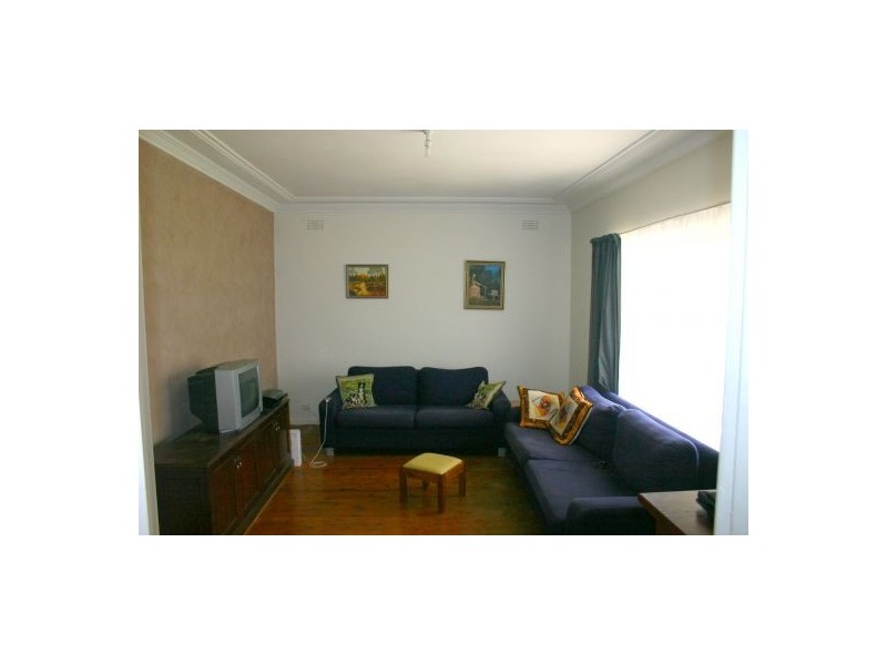 48 Doncaster Ave, Narellan NSW 2567