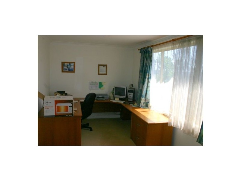 48 Doncaster Ave, Narellan NSW 2567