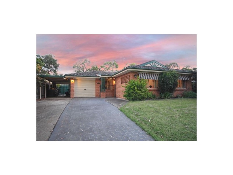 31 Dunbar Place, Mount Annan NSW 2567