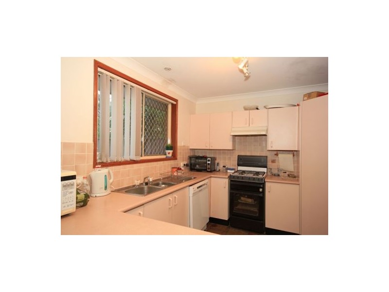 31 Dunbar Place, Mount Annan NSW 2567