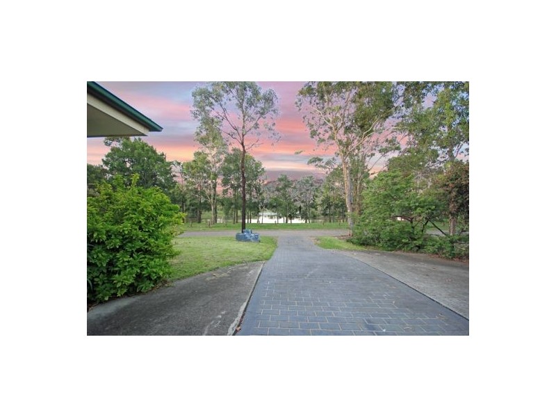 31 Dunbar Place, Mount Annan NSW 2567