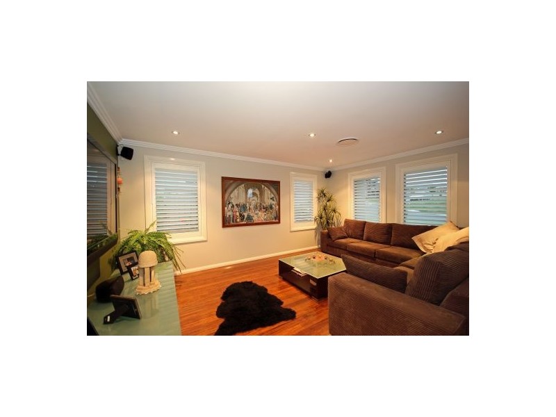 23 Kowald Street, Elderslie NSW 2570