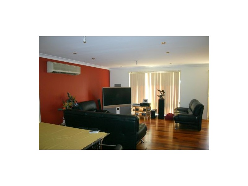9 Kokoda Circuit, Mount Annan NSW 2567