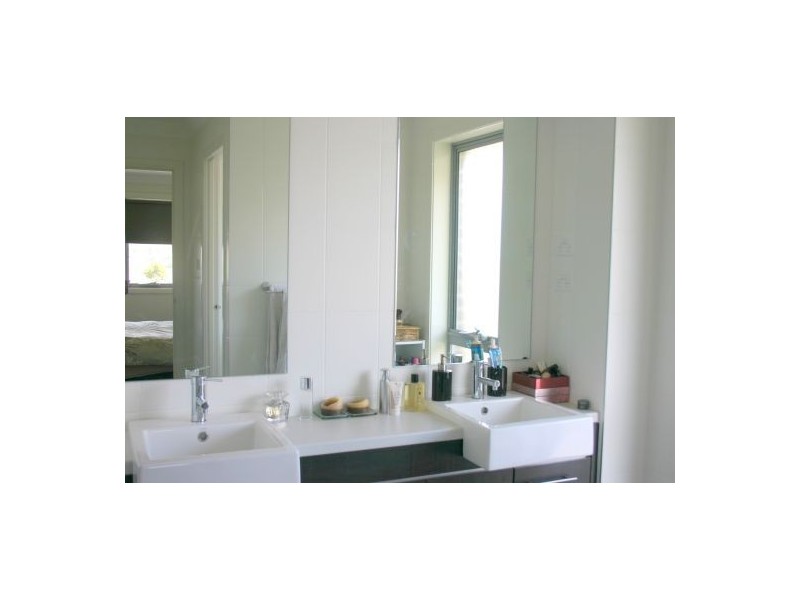 14  Dodonea Cct, Mount Annan NSW 2567