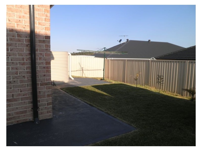 17 Red Ash Ave, Mount Annan NSW 2567