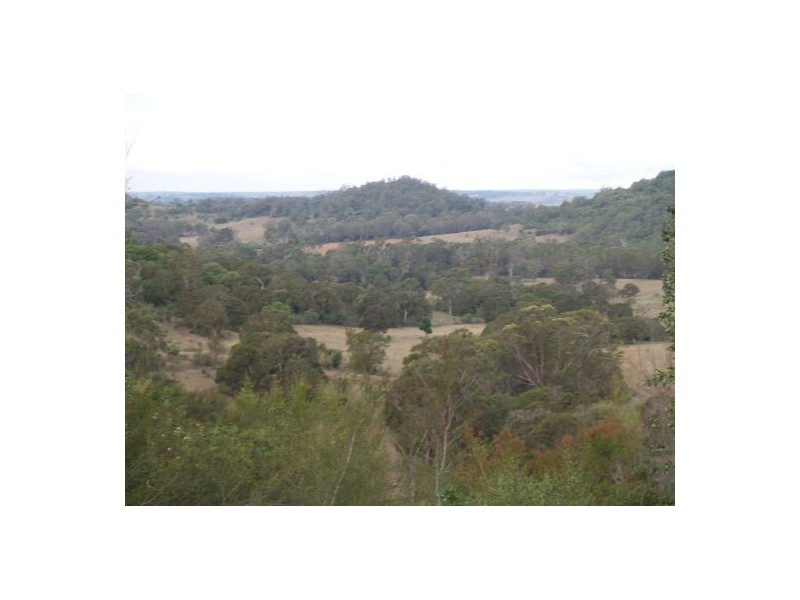 75 Eagles Road, Razorback NSW 2571