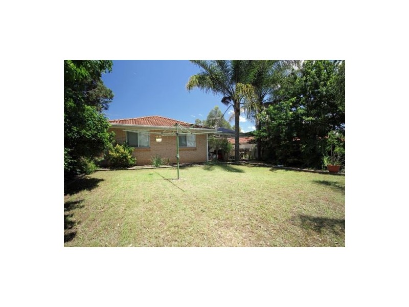 8 Hines Place, Mount Annan NSW 2567