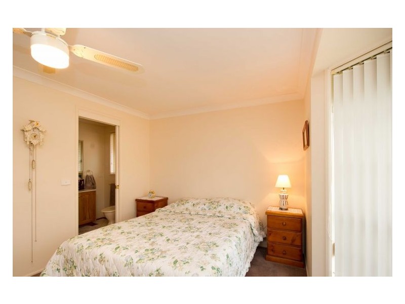 105 Waterworth Dr, Narellan Vale NSW 2567