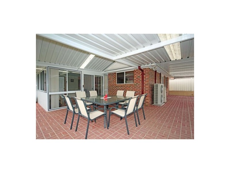 19 Veness Circuit, Narellan Vale NSW 2567