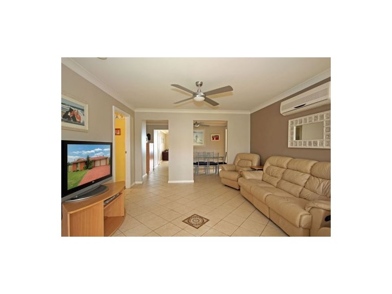27 Kokoda Circuit, Mount Annan NSW 2567