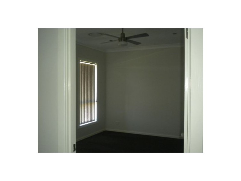 7 Dewpoint Drive,, Spring Farm NSW 2570