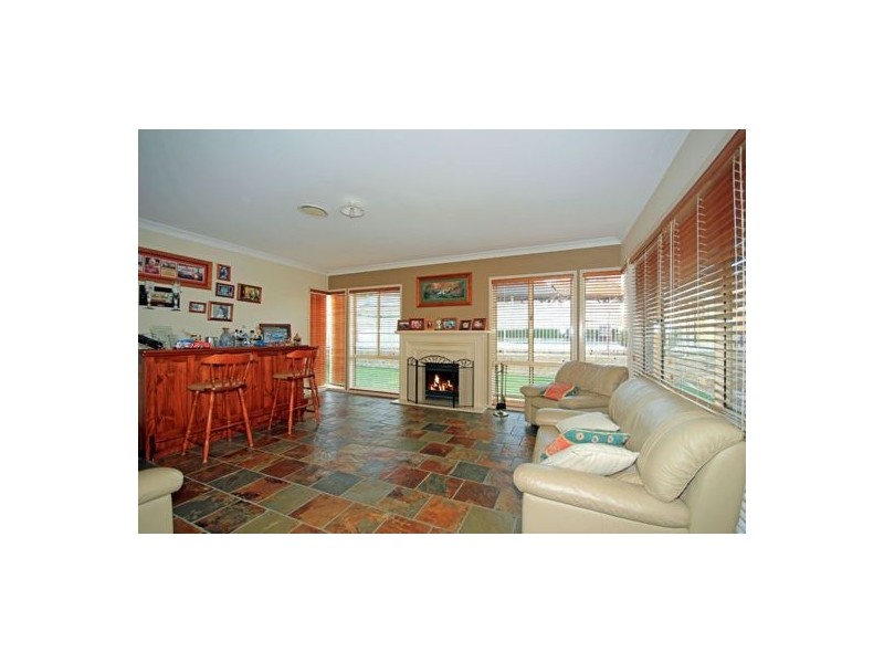 8 Kinnear Street, Harrington Park NSW 2567