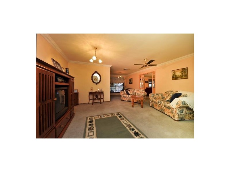 9 Tarcoola Place, Ellis Lane NSW 2570