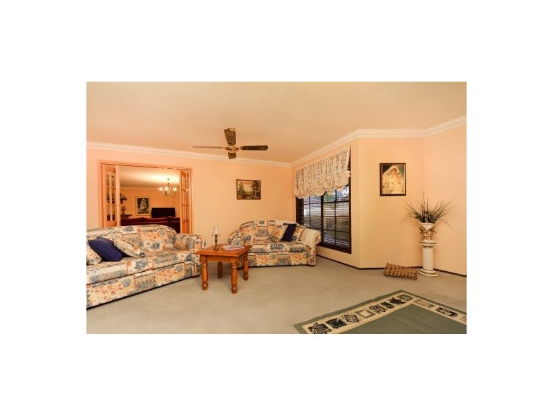 9 Tarcoola Place, Ellis Lane NSW 2570