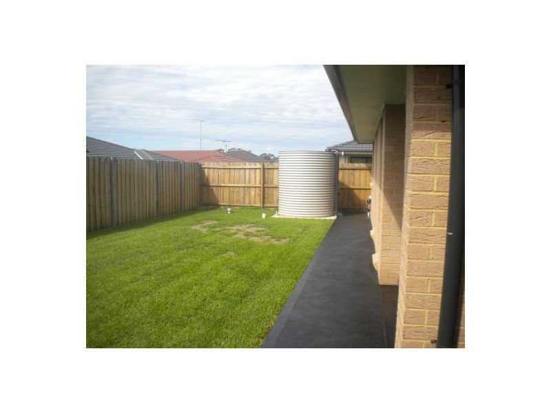 11 Tegal Street, Spring Farm NSW 2570