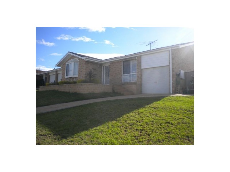 2 Scobie Place, Mount Annan NSW 2567