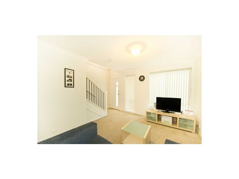 19 Maran Street, Spring Farm NSW 2570