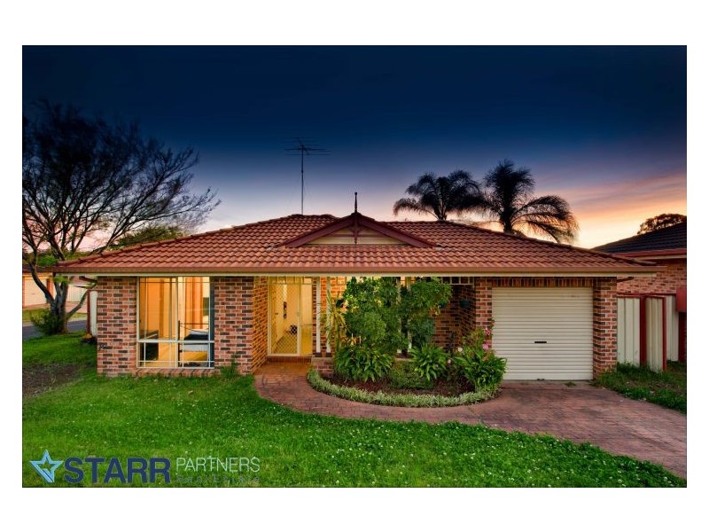2 Moore Place, Currans Hill NSW 2567