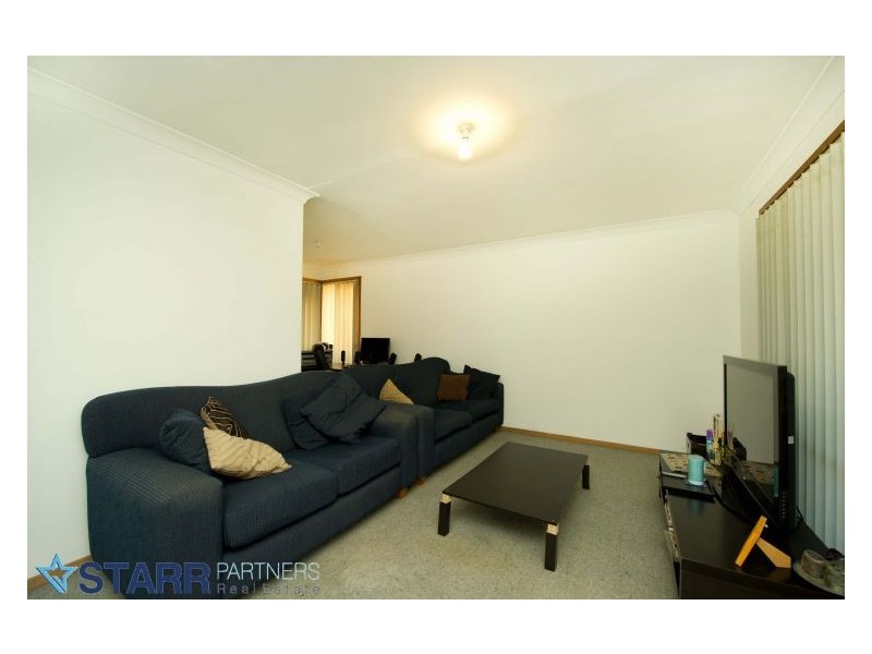 2 Moore Place, Currans Hill NSW 2567