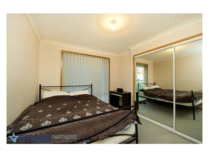 2 Moore Place, Currans Hill NSW 2567