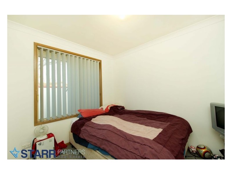 2 Moore Place, Currans Hill NSW 2567