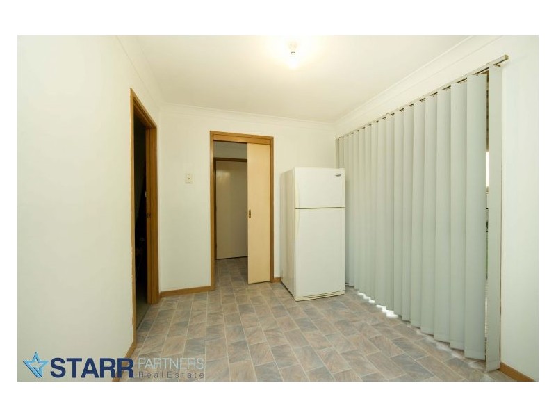 2 Moore Place, Currans Hill NSW 2567