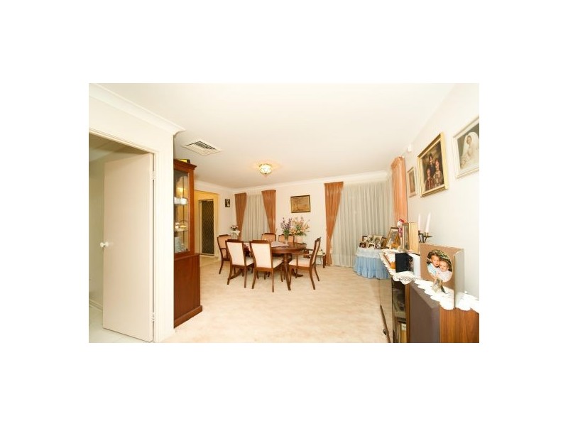 3 Cormo Close, Elderslie NSW 2570