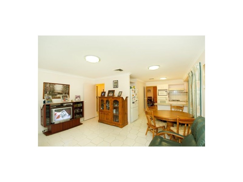 3 Cormo Close, Elderslie NSW 2570