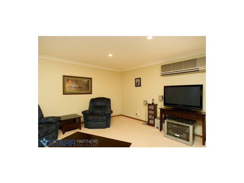 3 Solander Circuit, Mount Annan NSW 2567