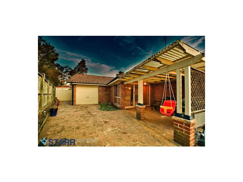 3 Solander Circuit, Mount Annan NSW 2567