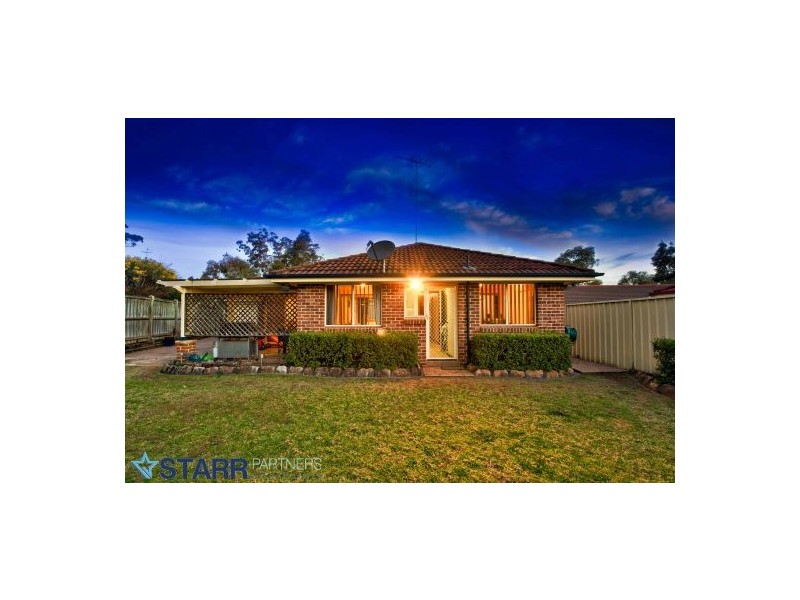 3 Solander Circuit, Mount Annan NSW 2567