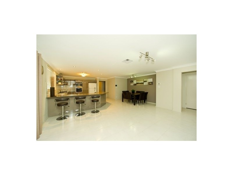 21 Langshan Street, Spring Farm NSW 2570