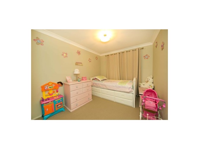 21 Langshan Street, Spring Farm NSW 2570
