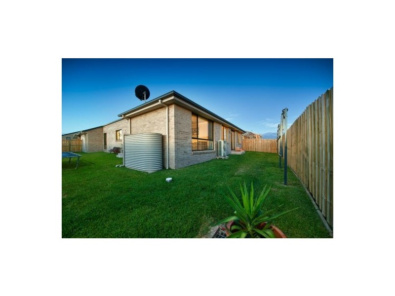 21 Langshan Street, Spring Farm NSW 2570