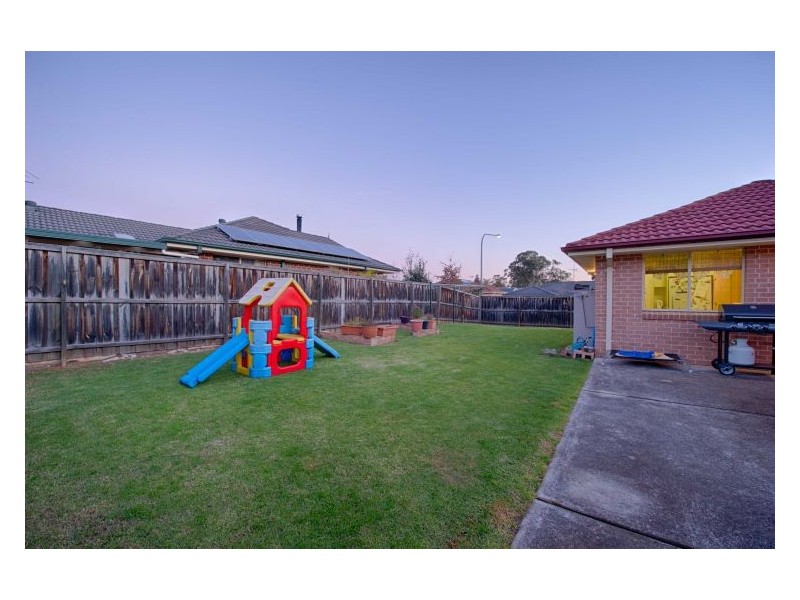 24 Stockman Rd, Currans Hill NSW 2567