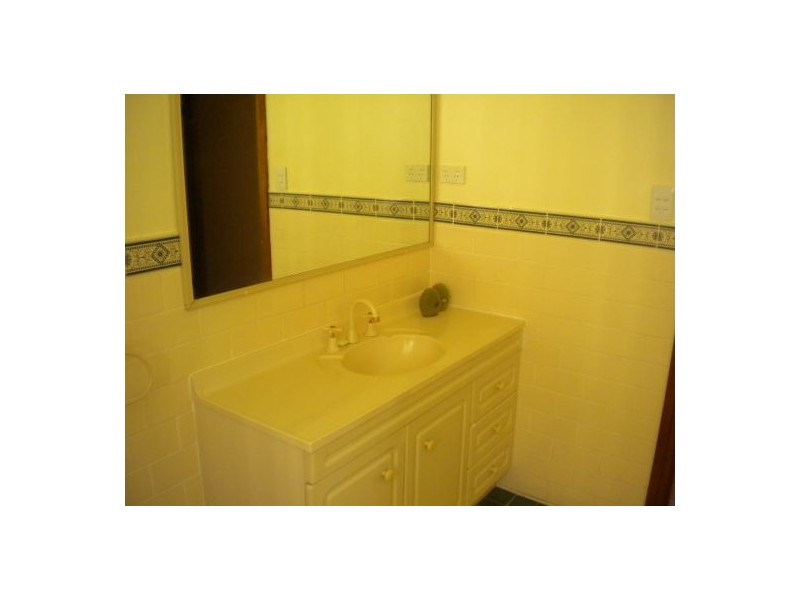 4 Wignell Place, Mount Annan NSW 2567