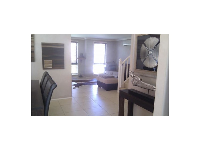 15 Lakeland Ave, Harrington Park NSW 2567