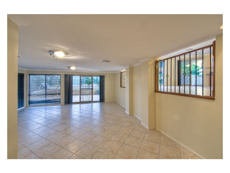 6 Bottlebrush Street, Mount Annan NSW 2567