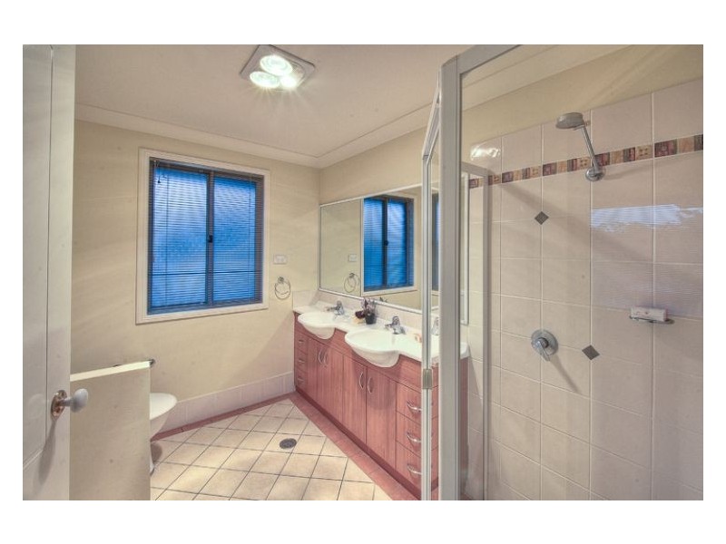 6 Bottlebrush Street, Mount Annan NSW 2567
