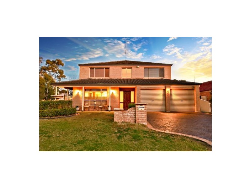 10 Quarters Place, Currans Hill NSW 2567