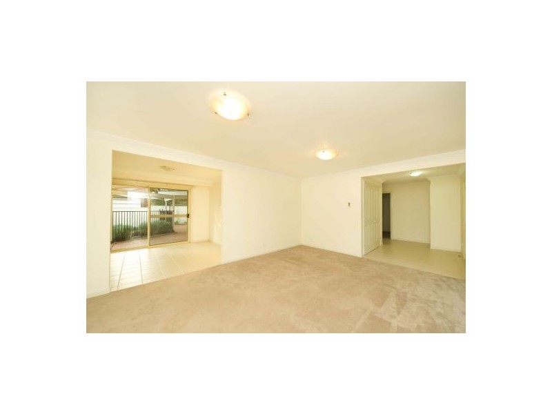 12 Merriman Close, Elderslie NSW 2570