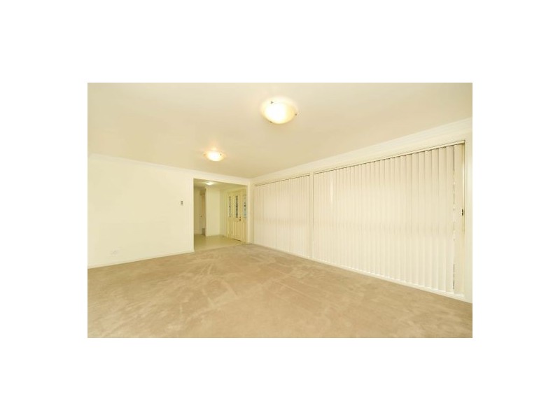 12 Merriman Close, Elderslie NSW 2570