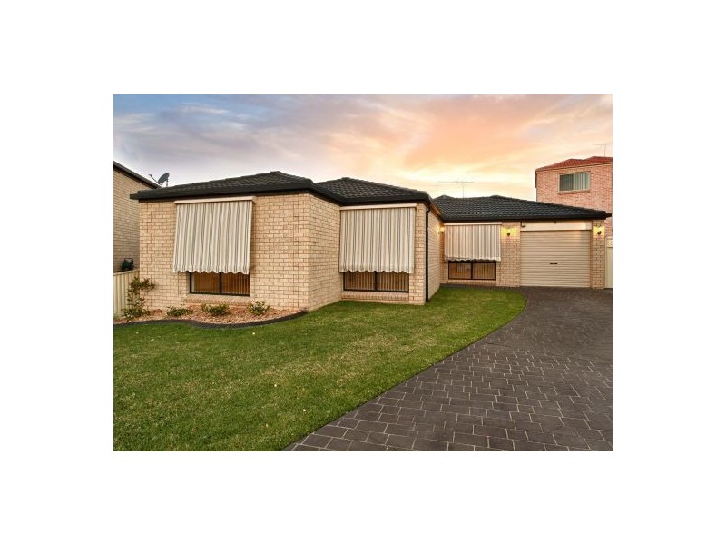 7 Bardia Court, Mount Annan NSW 2567