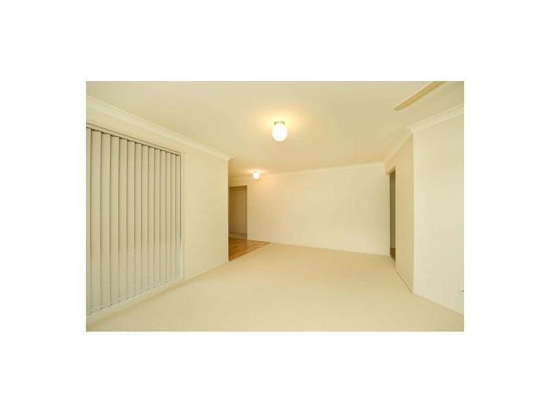 7 Bardia Court, Mount Annan NSW 2567
